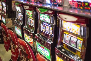 Caishen Wins bonus round with multiplier symbols